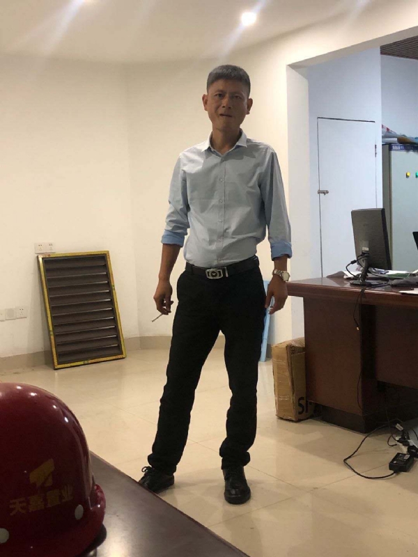 郁闷之中的第一张照片--南昌相亲服务中心