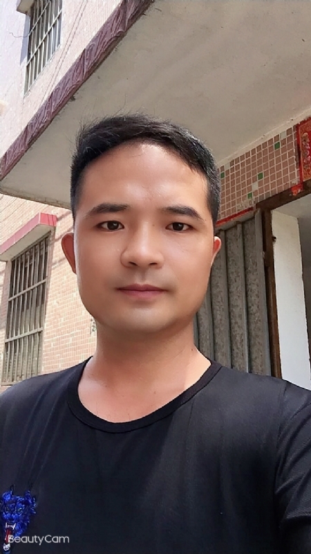 言飞的第一张照片--南昌相亲服务中心