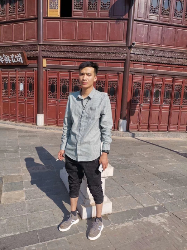 刘方的第一张照片--南昌相亲服务中心