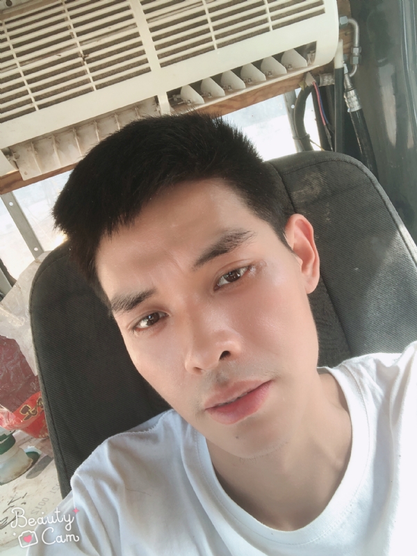 小董的第一张照片--南昌相亲服务中心