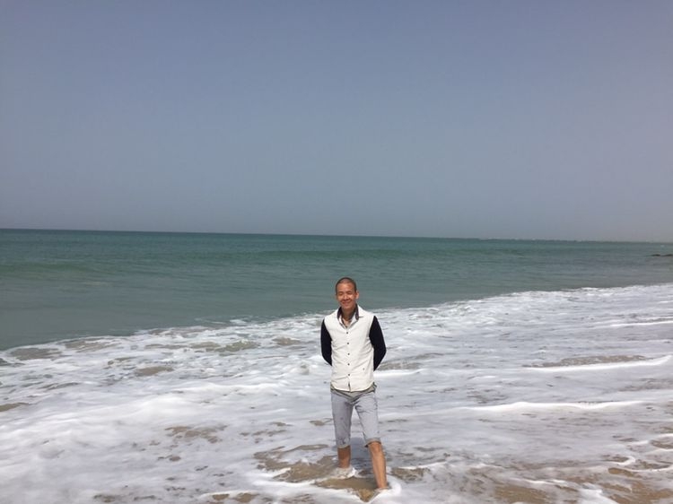 文字的忧伤的第一张照片--南昌相亲服务中心