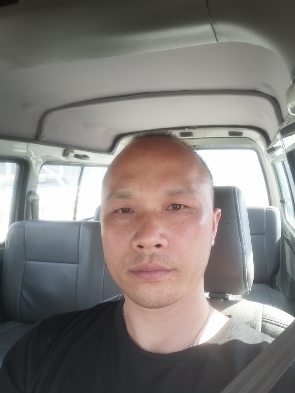 新旺丁的第一张照片--南昌相亲服务中心