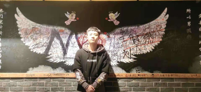 水彩画师的第一张照片--南昌相亲服务中心