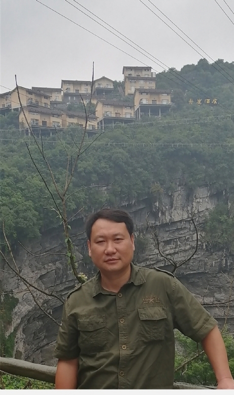 迷彩人生的第一张照片--南昌相亲服务中心