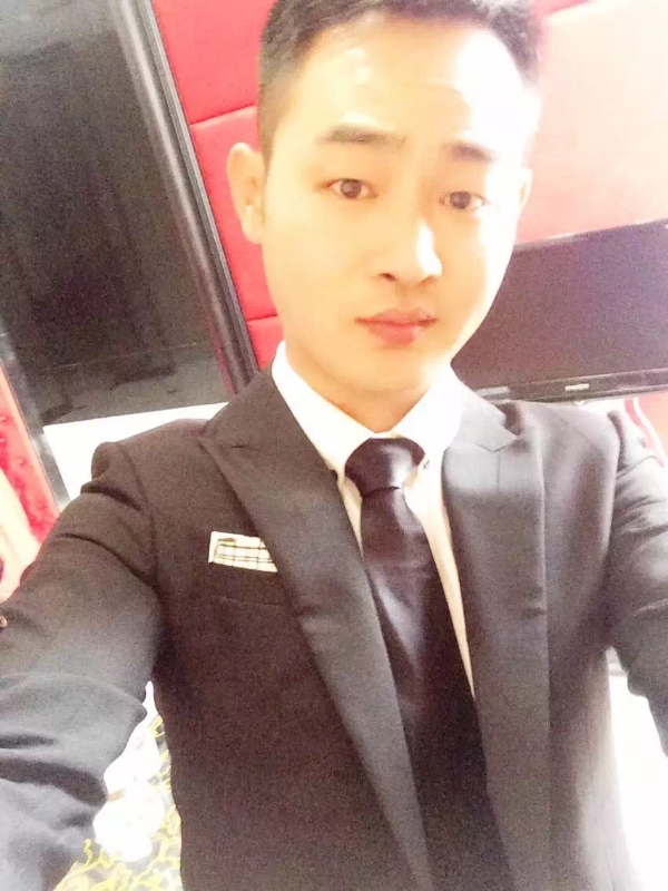 富强的第二张照片--南昌相亲服务中心