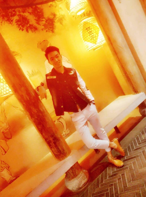 滞后的微笑的第四张照片--南昌相亲服务中心