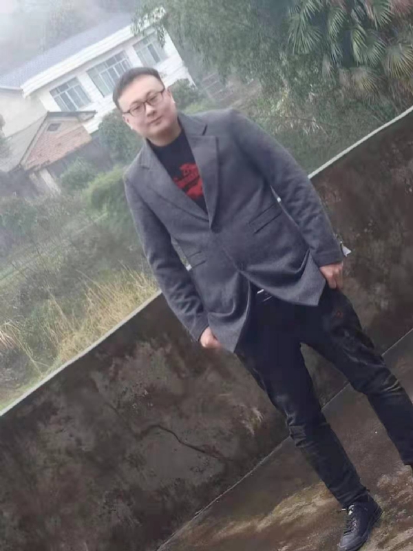 冰城的第二张照片--南昌相亲服务中心