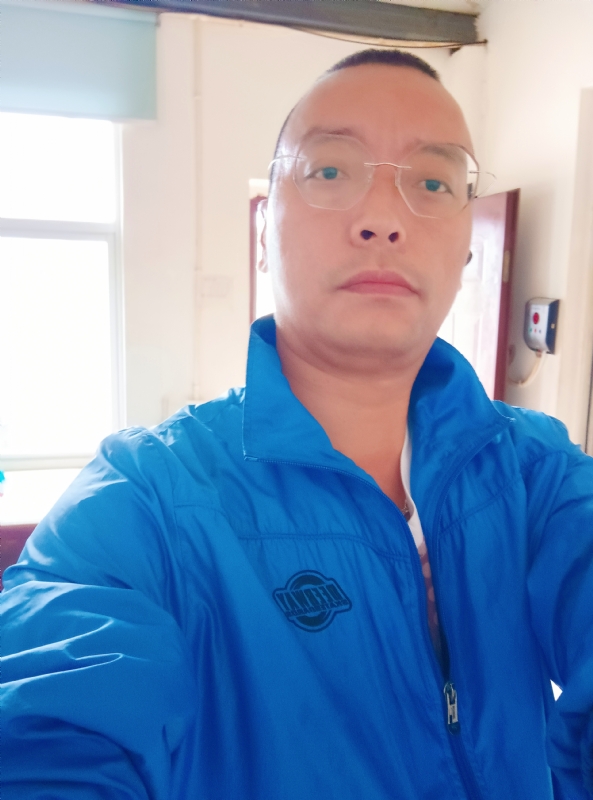 通海混混的第一张照片--南昌相亲服务中心