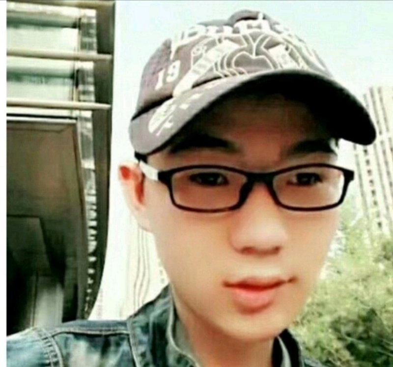 小霪虫的第三张照片--南昌相亲服务中心