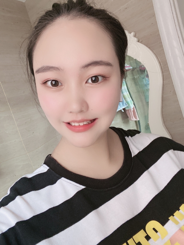 灵儿的第二张照片--南昌相亲服务中心