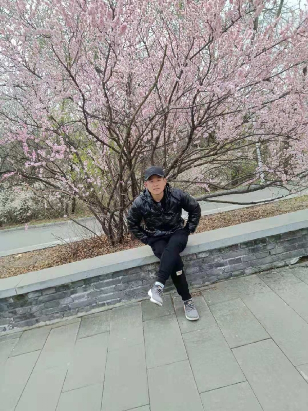 寻找幸福的第一张照片--南昌相亲服务中心