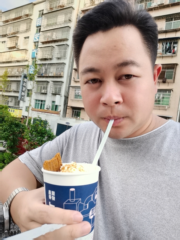 K金o的第一张照片--南昌相亲服务中心