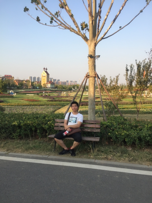 大鹏的第一张照片--南昌相亲服务中心