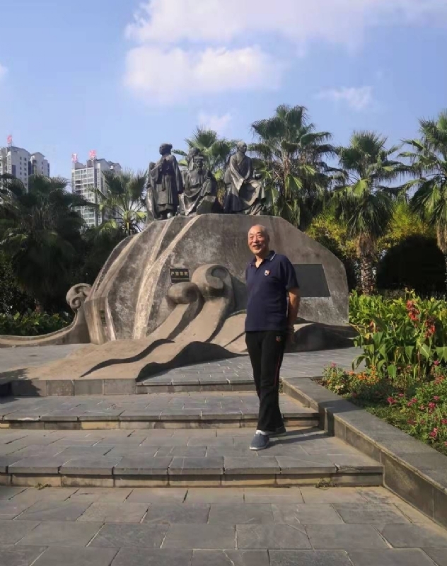 笨笨男的第一张照片--南昌相亲服务中心