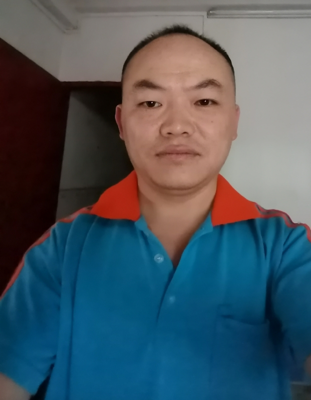 与子携老的第七张照片--南昌相亲服务中心