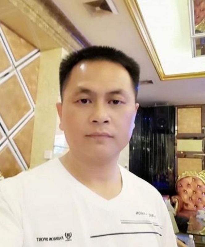 小梁的第二张照片--南昌相亲服务中心