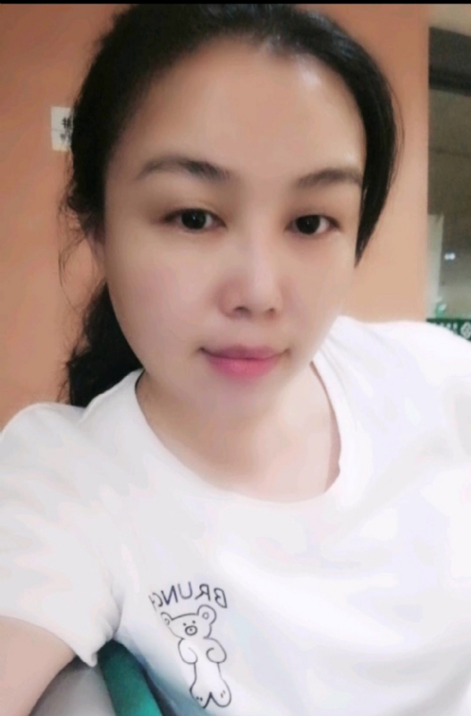 淡淡的云的第二张照片--南昌相亲服务中心