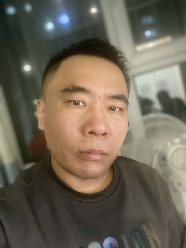 云的第四张照片--南昌相亲服务中心