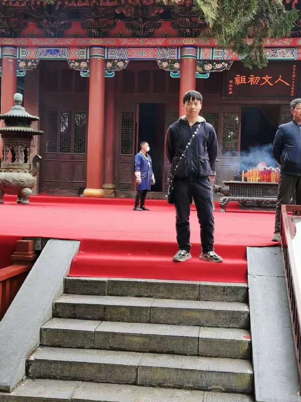 单身的小草的第三张照片--南昌相亲服务中心