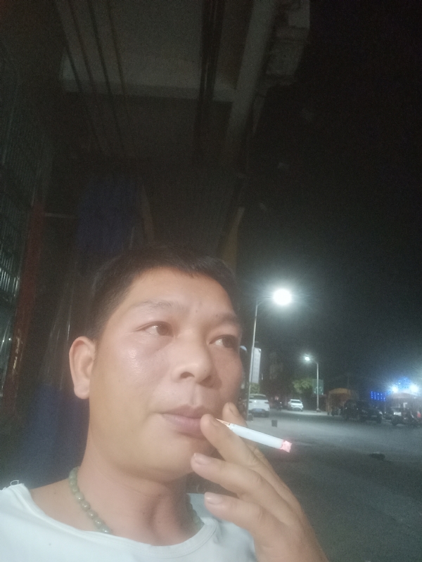 善解人意的第二张照片--南昌相亲服务中心