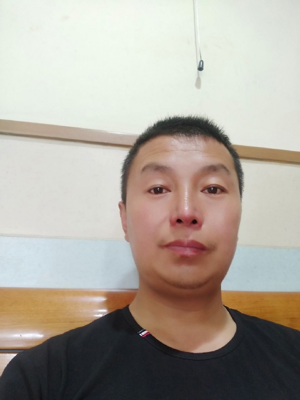 快乐的小鱼儿的第一张照片--南昌相亲服务中心
