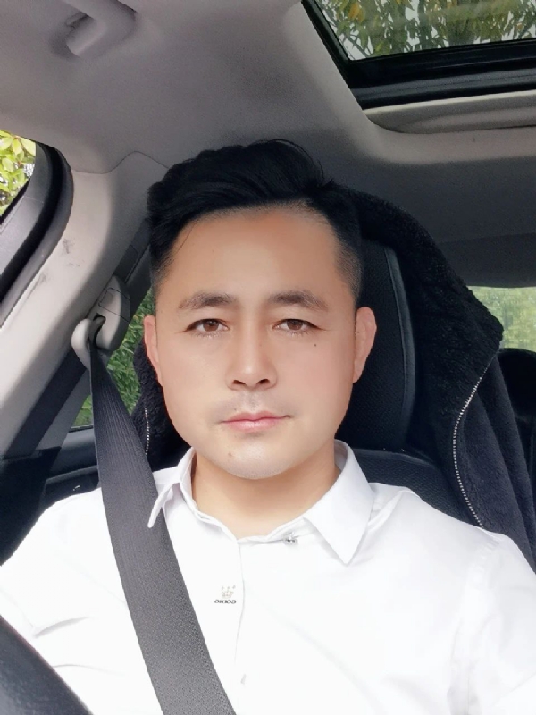 阿华大人的第一张照片--南昌相亲服务中心