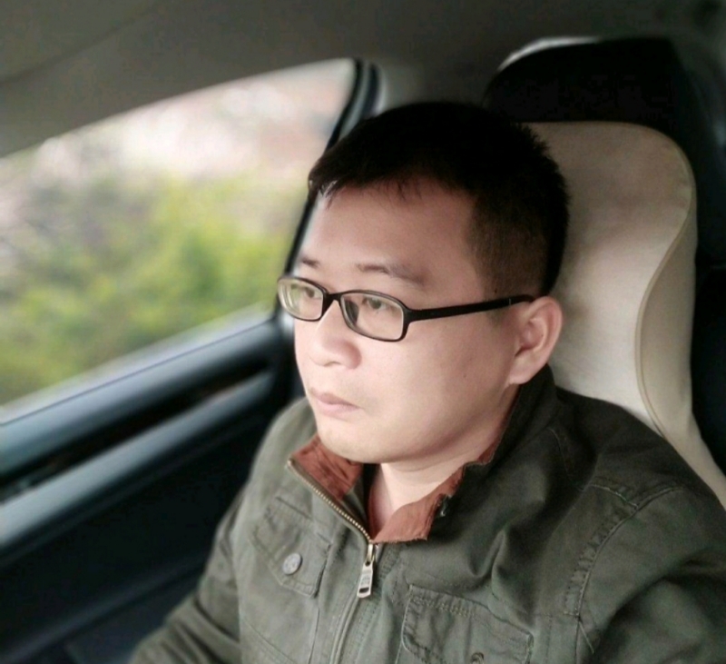 海风吹动你的心的第二张照片--南昌相亲服务中心