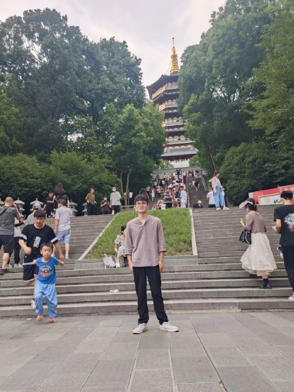 阳光男孩的第五张照片--南昌相亲服务中心