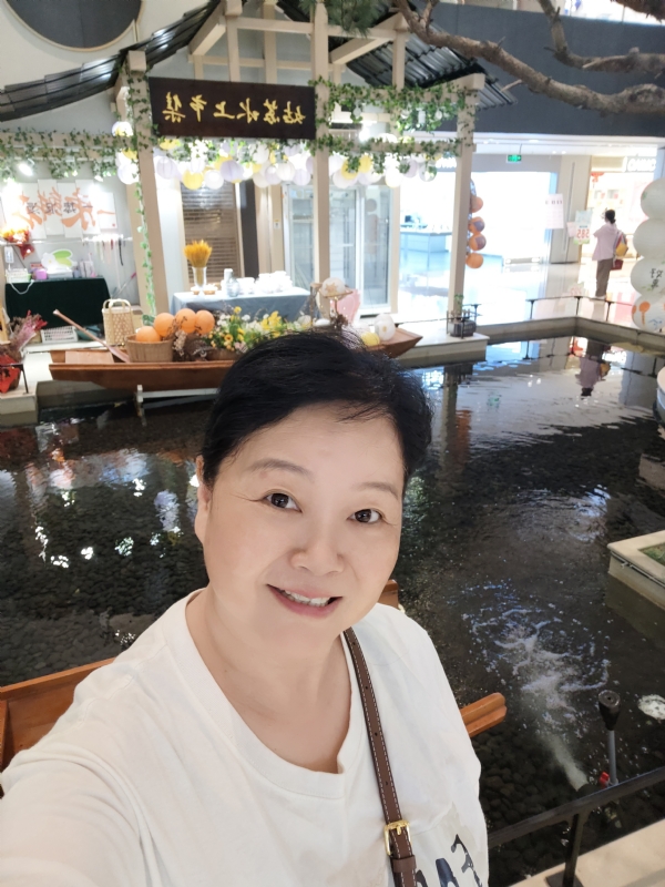 丁姐爱生活的第三张照片--南昌相亲服务中心