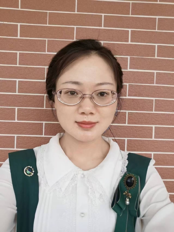 Lily的第二张照片--南昌相亲服务中心