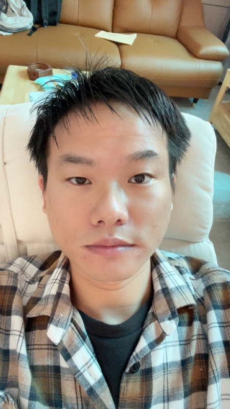 向日葵的第一张照片--南昌相亲服务中心