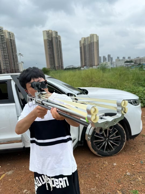 凌其飞的第三张照片--南昌相亲服务中心