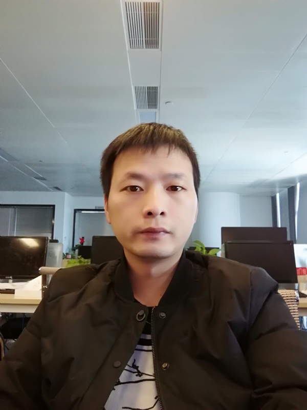 刘堃的第一张照片--南昌相亲服务中心