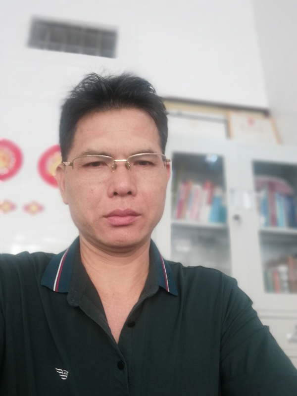后视镜的第一张照片--南昌相亲服务中心