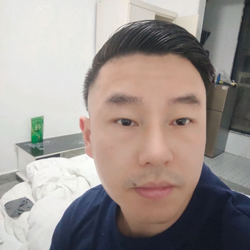 Poluk秦的第一张照片--南昌相亲服务中心