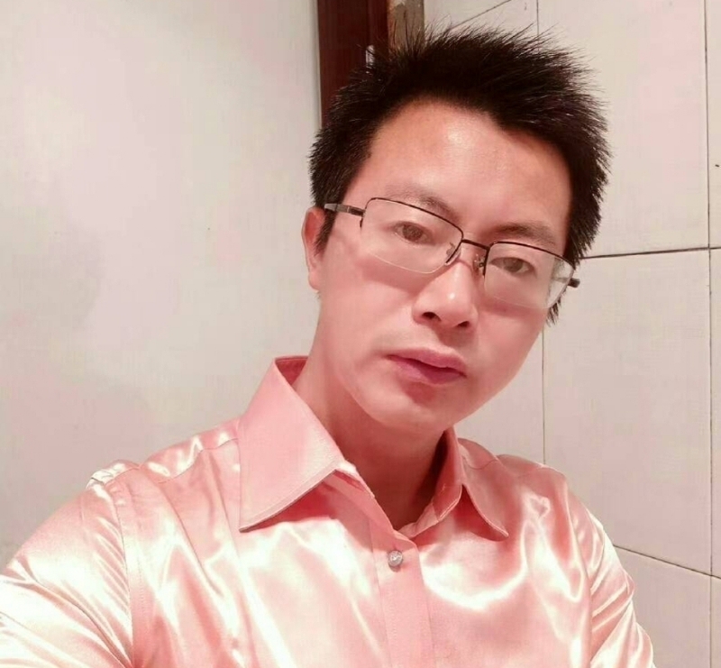 亮亮的第一张照片--南昌相亲服务中心