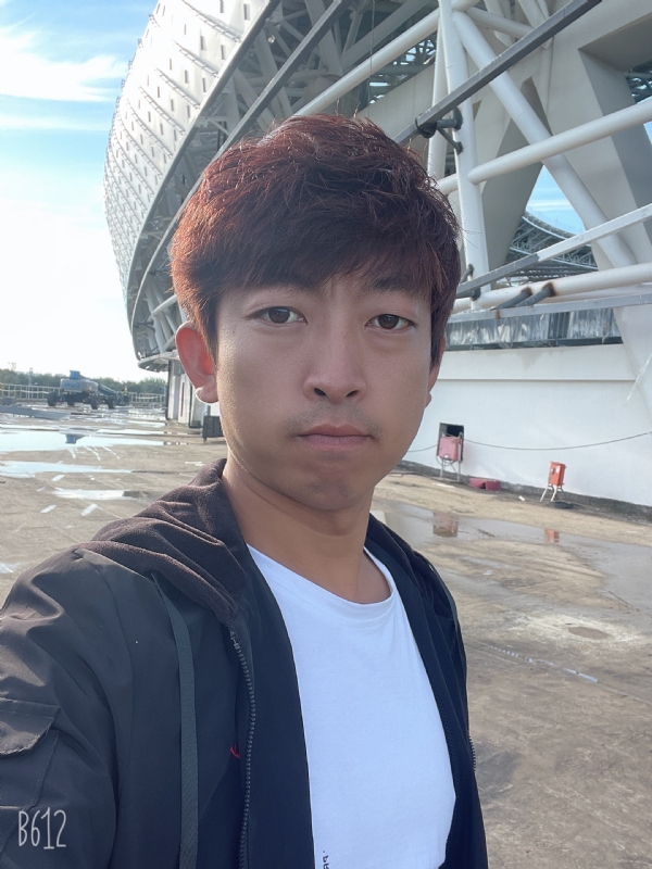 绅士大男孩的第一张照片--南昌相亲服务中心