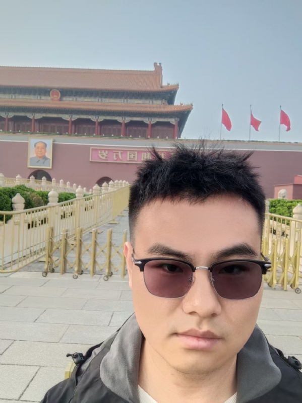 喧嚣的风的第一张照片--南昌相亲服务中心