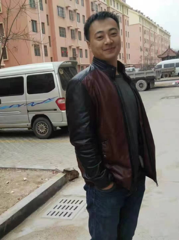 云淡风轻的第一张照片--南昌相亲服务中心