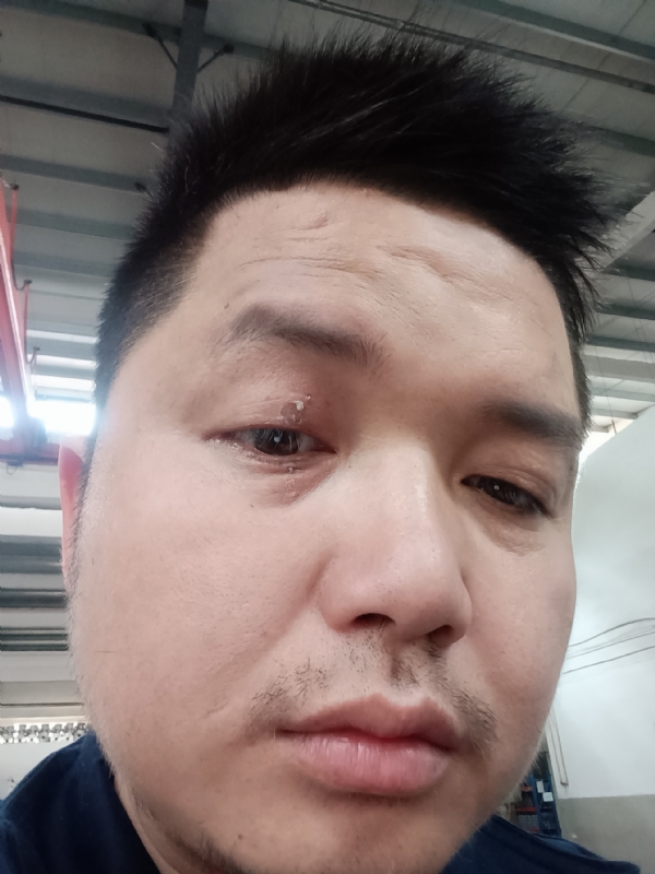 彬彬的第一张照片--南昌相亲服务中心
