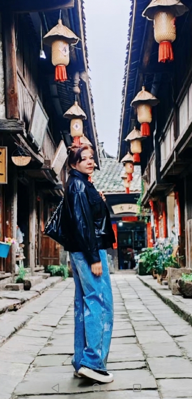 宛霞的第五张照片--南昌相亲服务中心