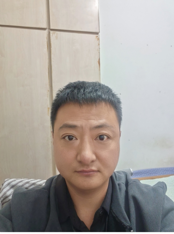 追爱大叔的第一张照片--南昌相亲服务中心