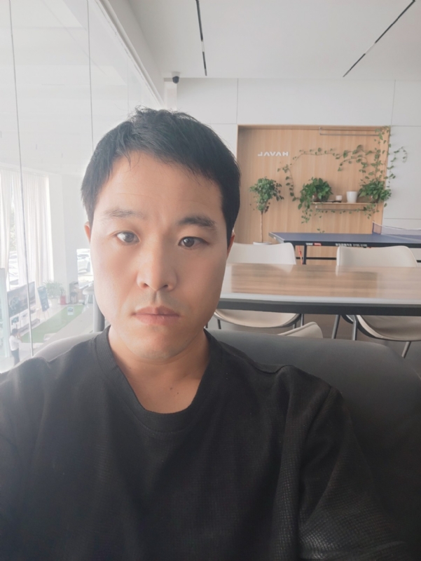 吊挂看风景的第一张照片--南昌相亲服务中心