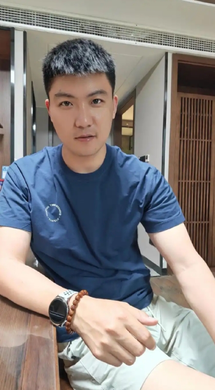 大鹏展翅的第二张照片--南昌相亲服务中心