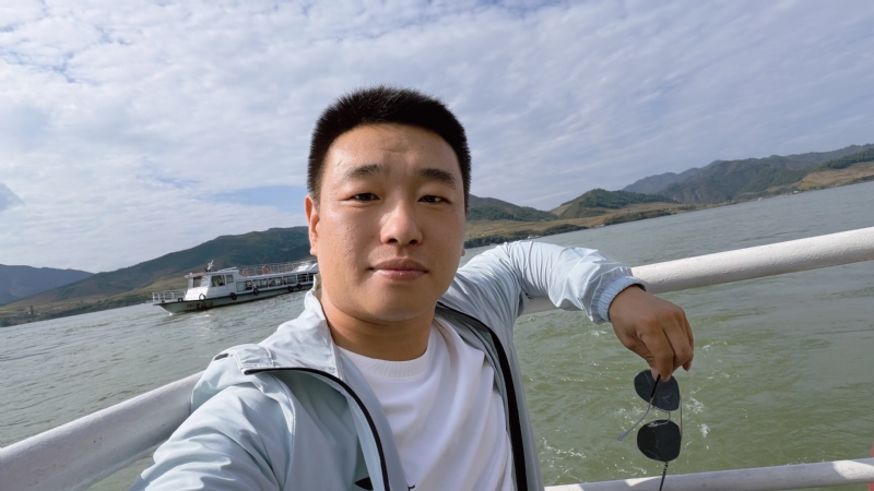 烟花易笑的第四张照片--南昌相亲服务中心