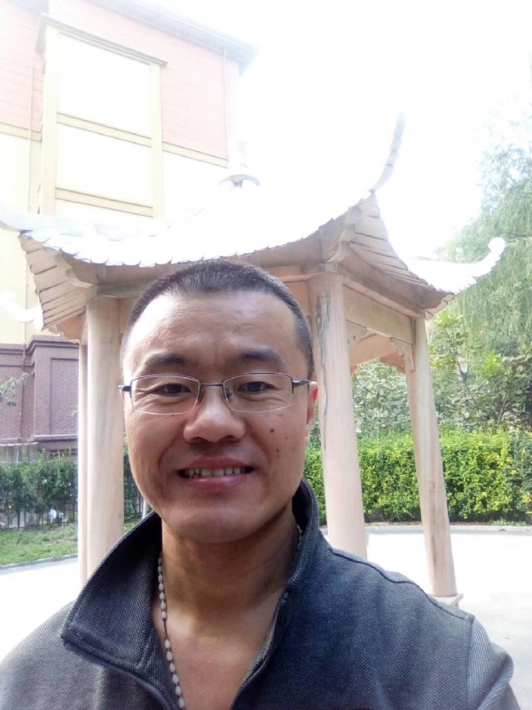 撸起袖子加油干的第一张照片--南昌相亲服务中心