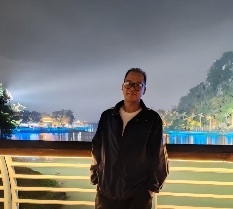 高山流云的第一张照片--南昌相亲服务中心