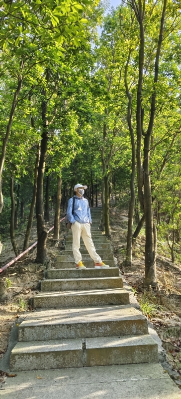 书衣的第三张照片--南昌相亲服务中心